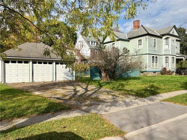 69 Elm Street, Oneonta, NY 13820