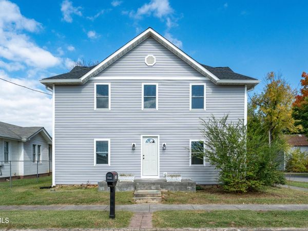 319 East Cottage Avenue, Elizabethton, TN 37643