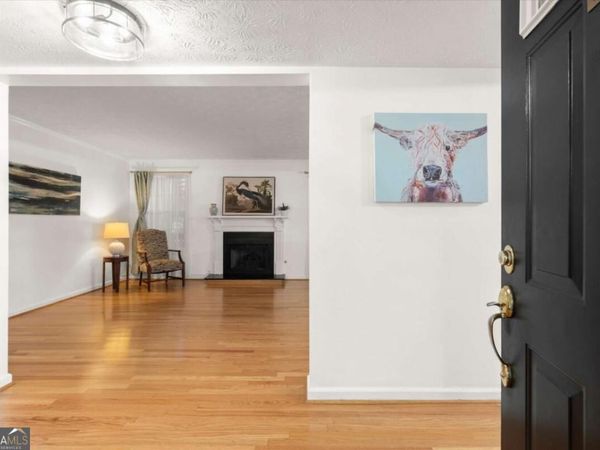 1500 Oakridge Court, Decatur, GA 30033