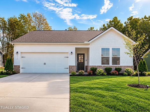 9124 Gant Dr, White House, TN 37188