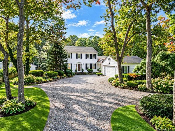 156 Jamaica Avenue , Medford, NY 11763