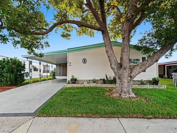 3207 BREWSTER DRIVE , HOLIDAY, FL 34690