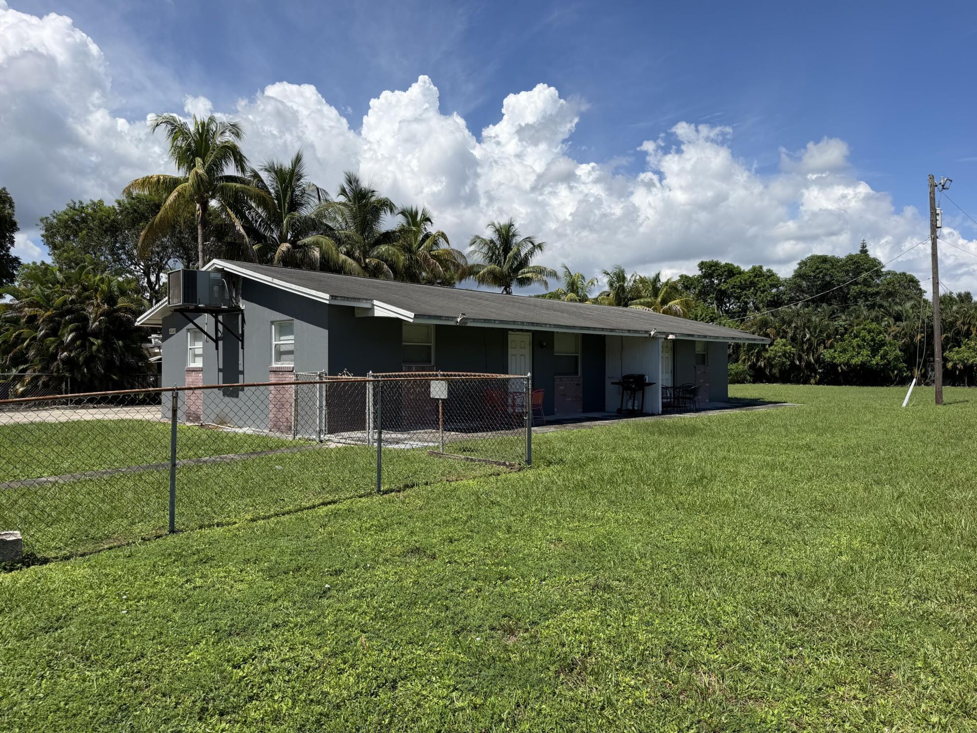 4041 SW 52nd Street, Dania Beach, FL 33314 Photo