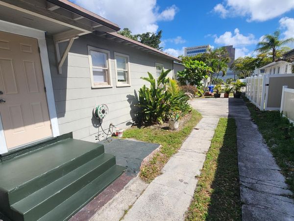 609 SW 4TH Avenue, Unit #4, Fort Lauderdale, FL 33315