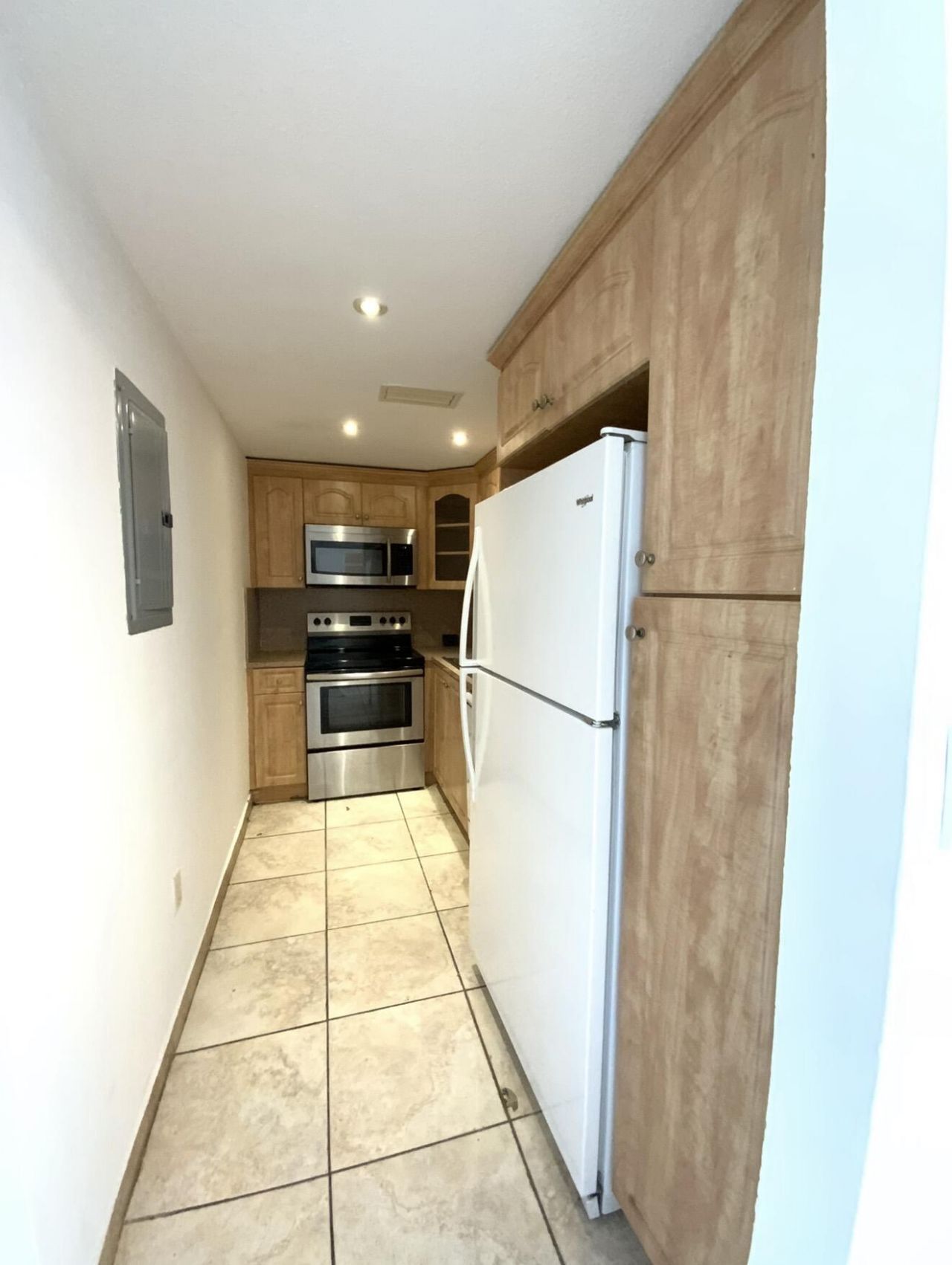 4709 NW 7th Street, Unit 109-9, Miami, FL 33126 Photo