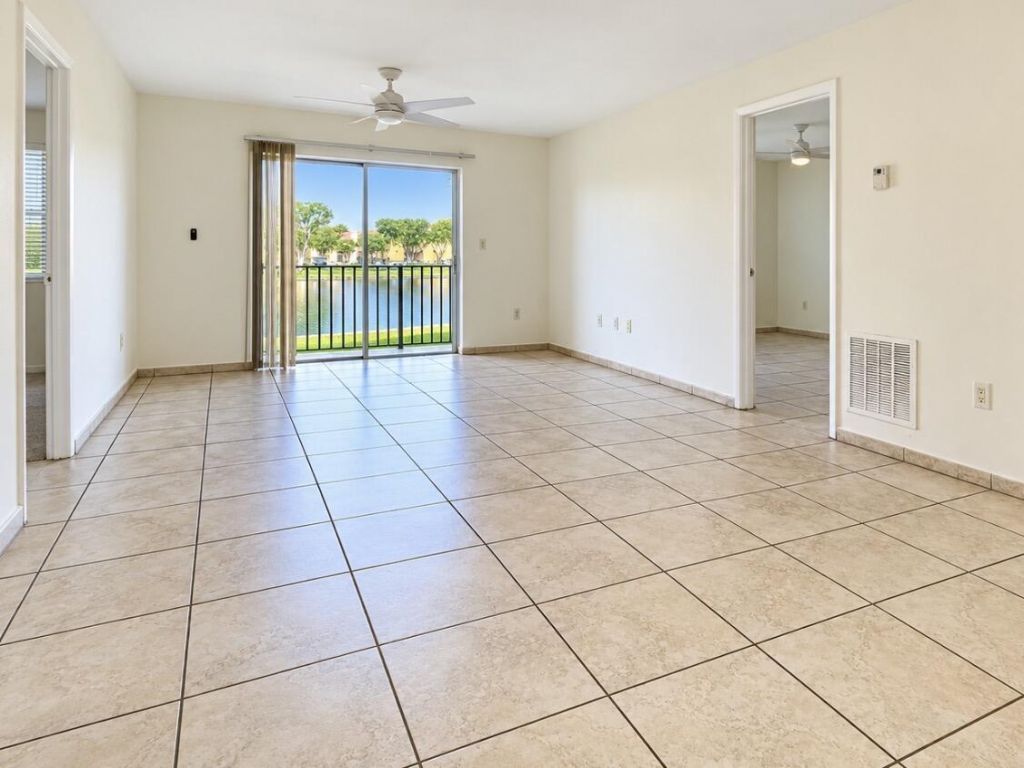4709 NW 7th Street, Unit 109-9, Miami, FL 33126 Photo
