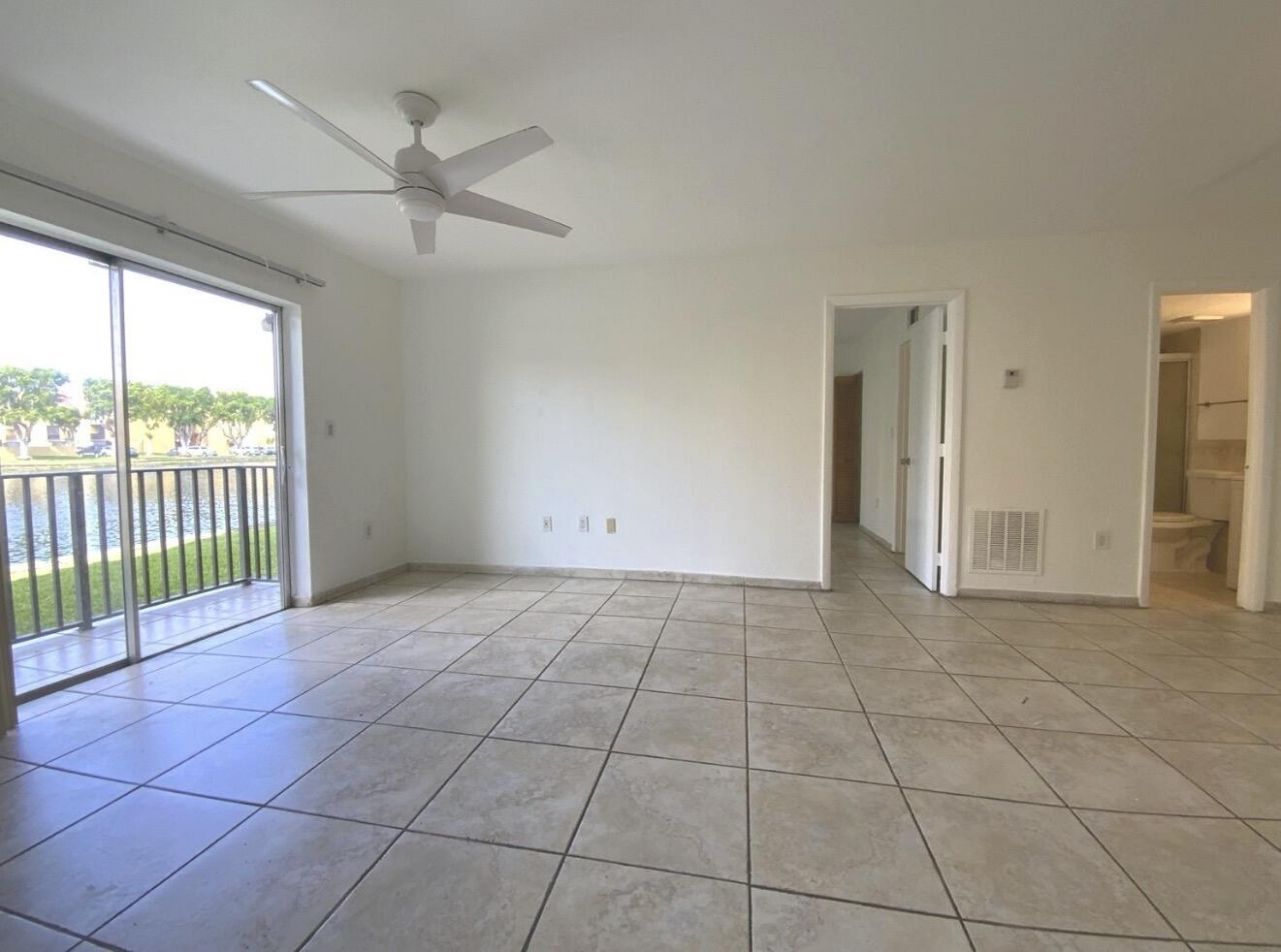 4709 NW 7th Street, Unit 109-9, Miami, FL 33126 Photo