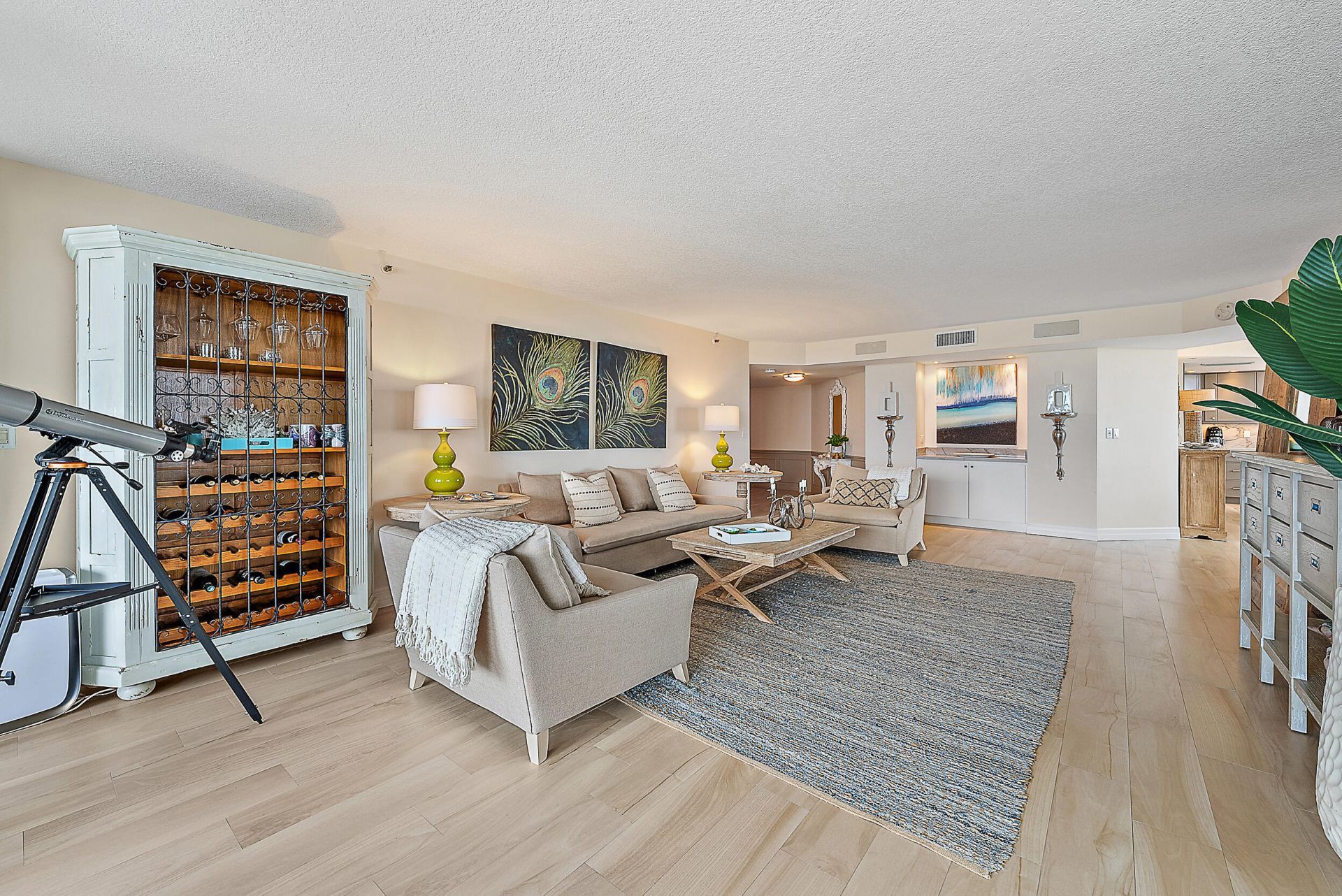 5200 N Ocean Drive, Unit 505, Singer Island, FL 33404 Photo