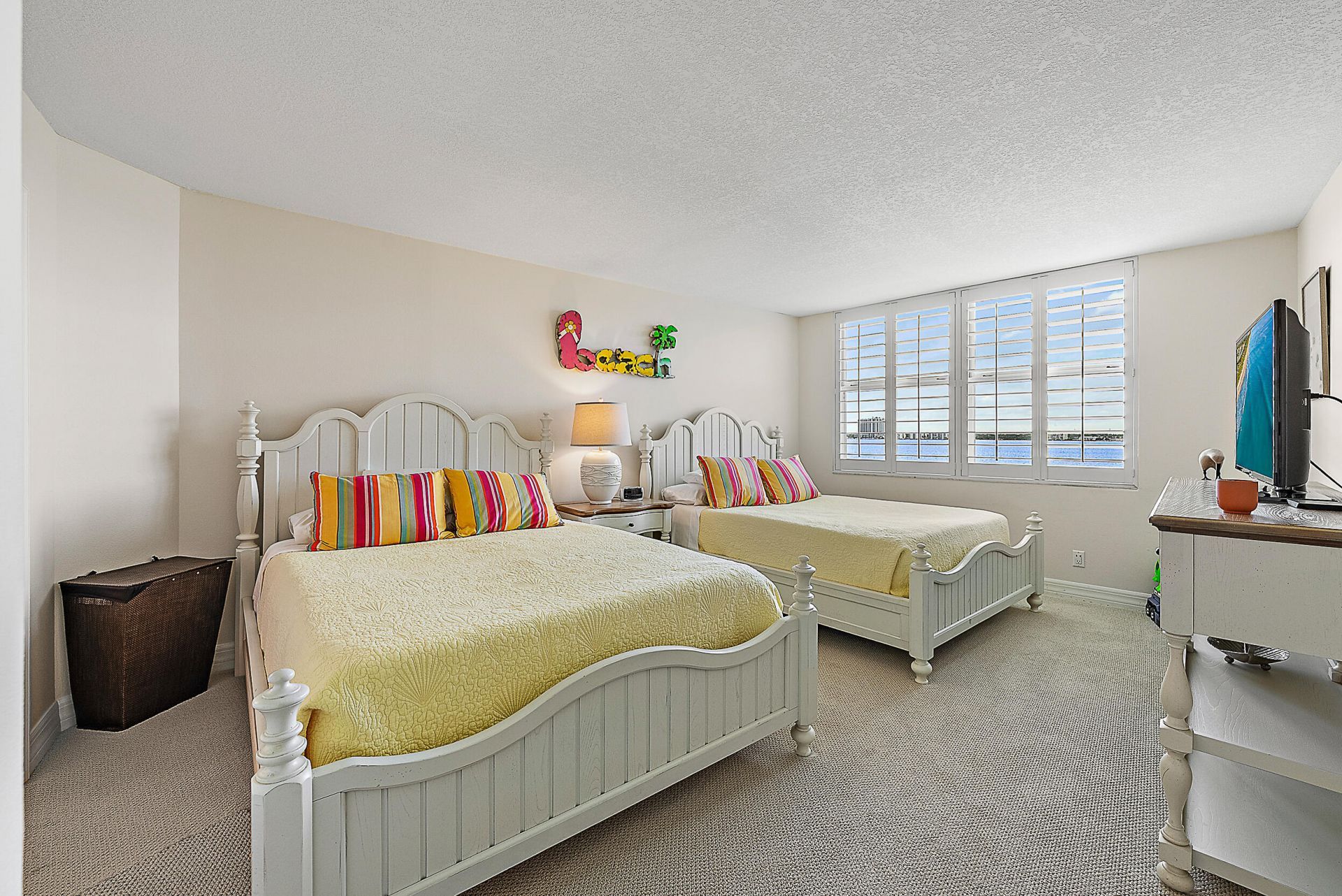 5200 N Ocean Drive, Unit 505, Singer Island, FL 33404 Photo