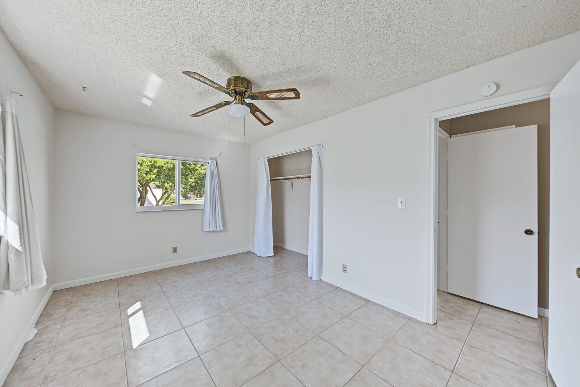 22217 SW 64th Terrace, Boca Raton, FL 33428 Photo