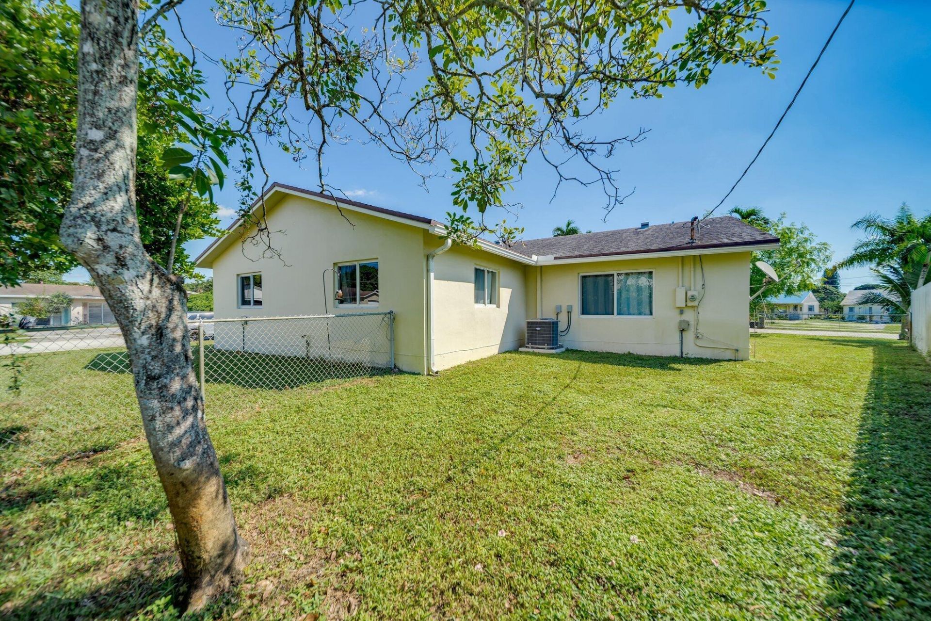 22217 SW 64th Terrace, Boca Raton, FL 33428 Photo