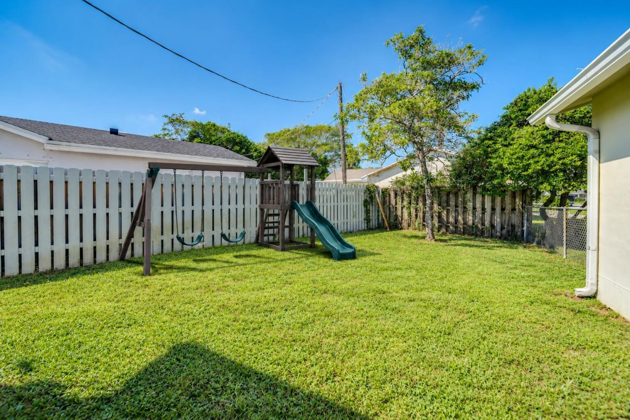 22217 SW 64th Terrace, Boca Raton, FL 33428 Photo