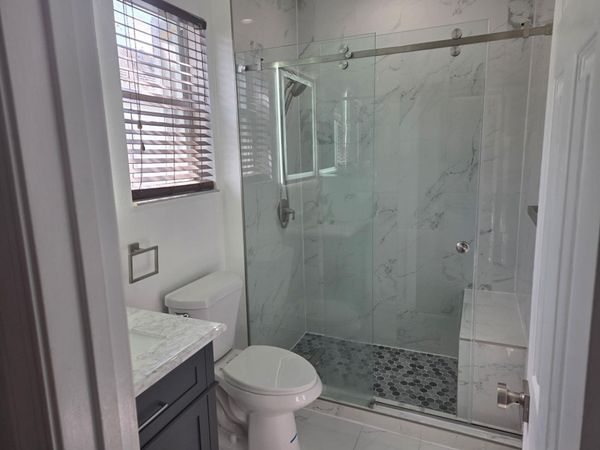 3014 Laurel Ridge Circle Circle, Riviera Beach, FL 33404