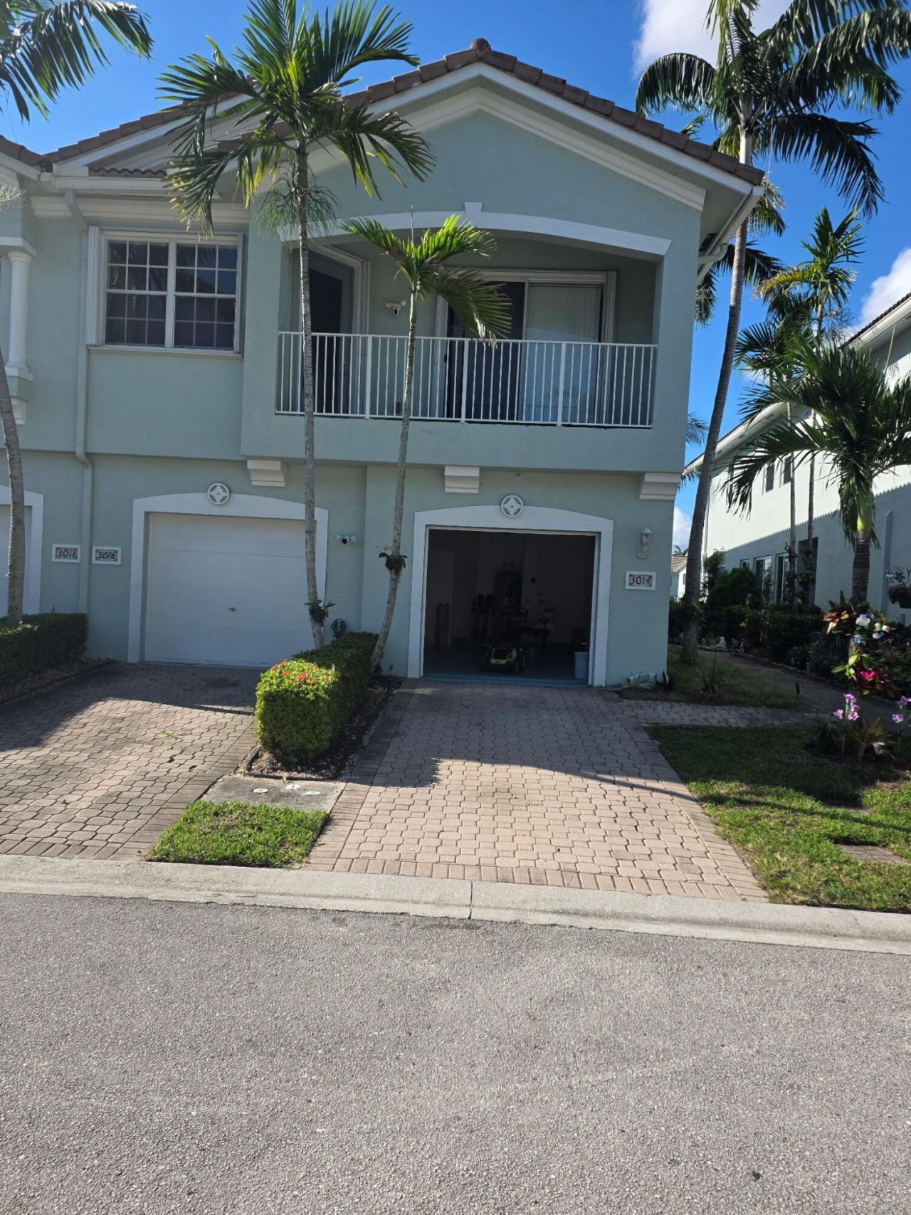 3014 Laurel Ridge Circle Circle, Riviera Beach, FL 33404 Photo