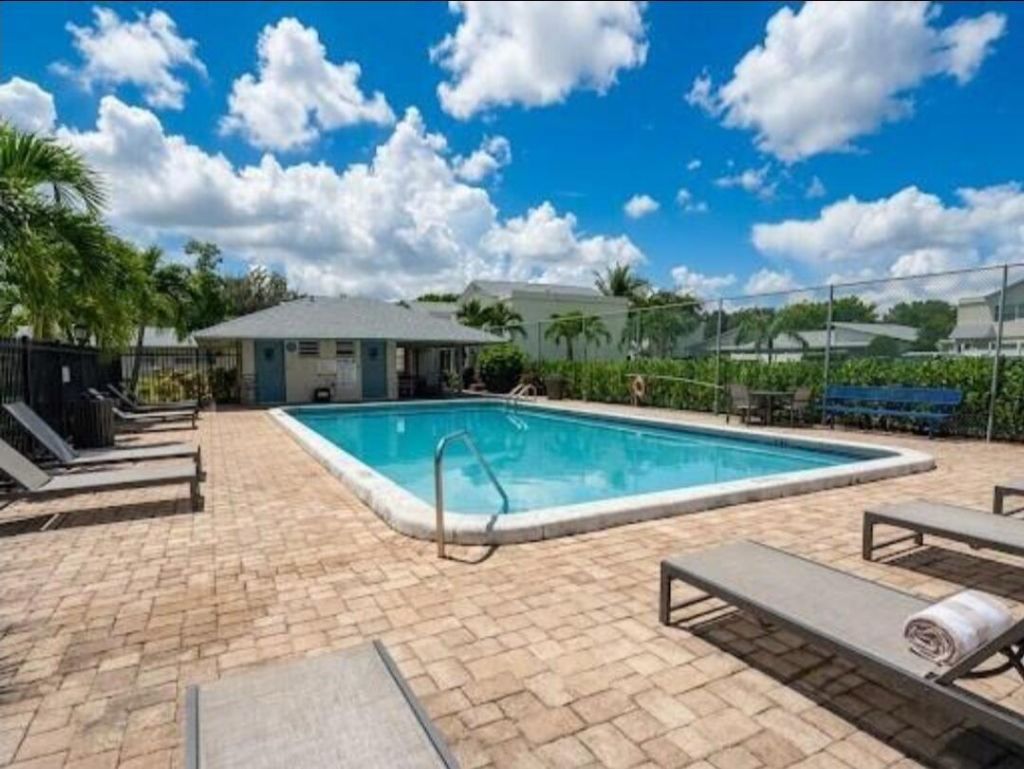 3001 NW 4th Terrace, Unit 150, Pompano Beach, FL 33064 Photo
