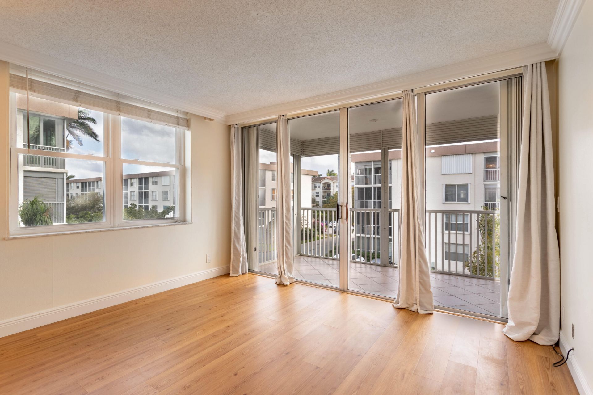 2012 S Federal Highway, Unit 301, Boynton Beach, FL 33435 Photo