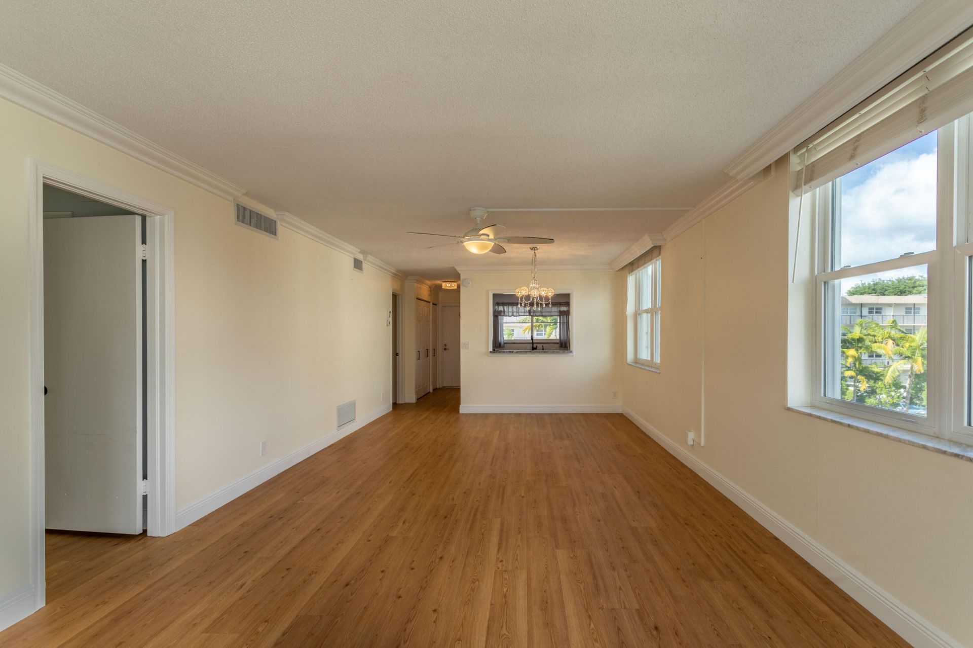 2012 S Federal Highway, Unit 301, Boynton Beach, FL 33435 Photo