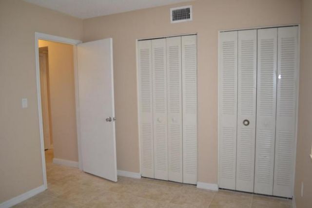 6100 Forest Hill Boulevard, Unit 201, West Palm Beach, FL 33415 Photo