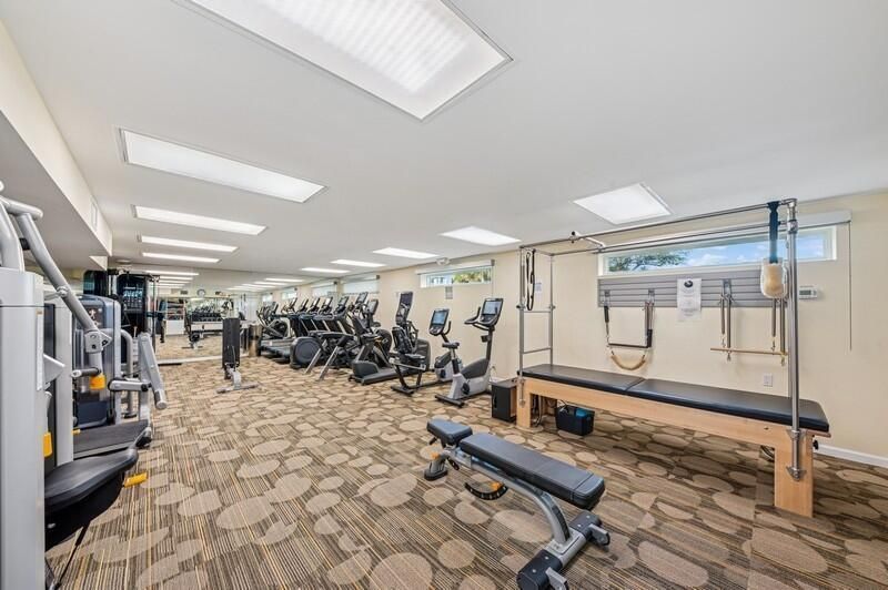 150 Bradley Place, Unit 906, Palm Beach, FL 33480 Photo