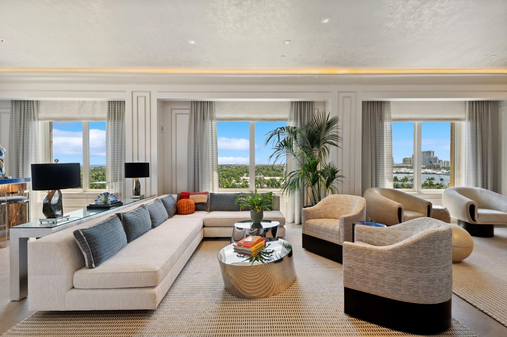 150 Bradley Place, Unit 906, Palm Beach, FL 33480 Photo
