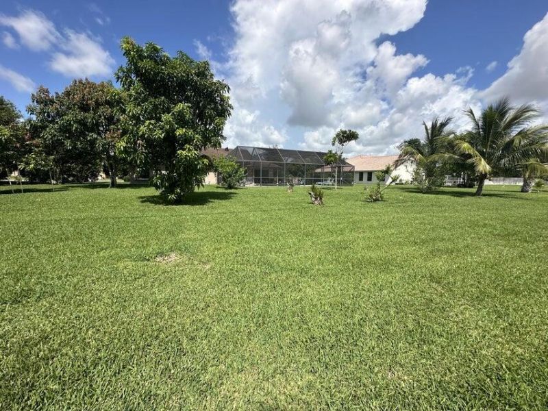 1420 Chapparel Way, Wellington, FL 33414 Photo