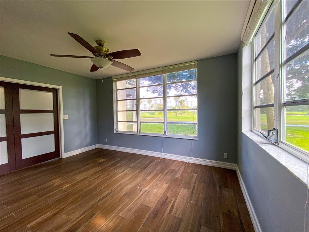 3900 Oaks Clubhouse Drive, Unit 106, Pompano Beach, FL 33069 Photo