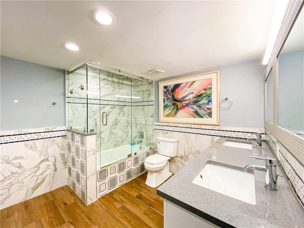 3900 Oaks Clubhouse Drive, Unit 106, Pompano Beach, FL 33069 Photo
