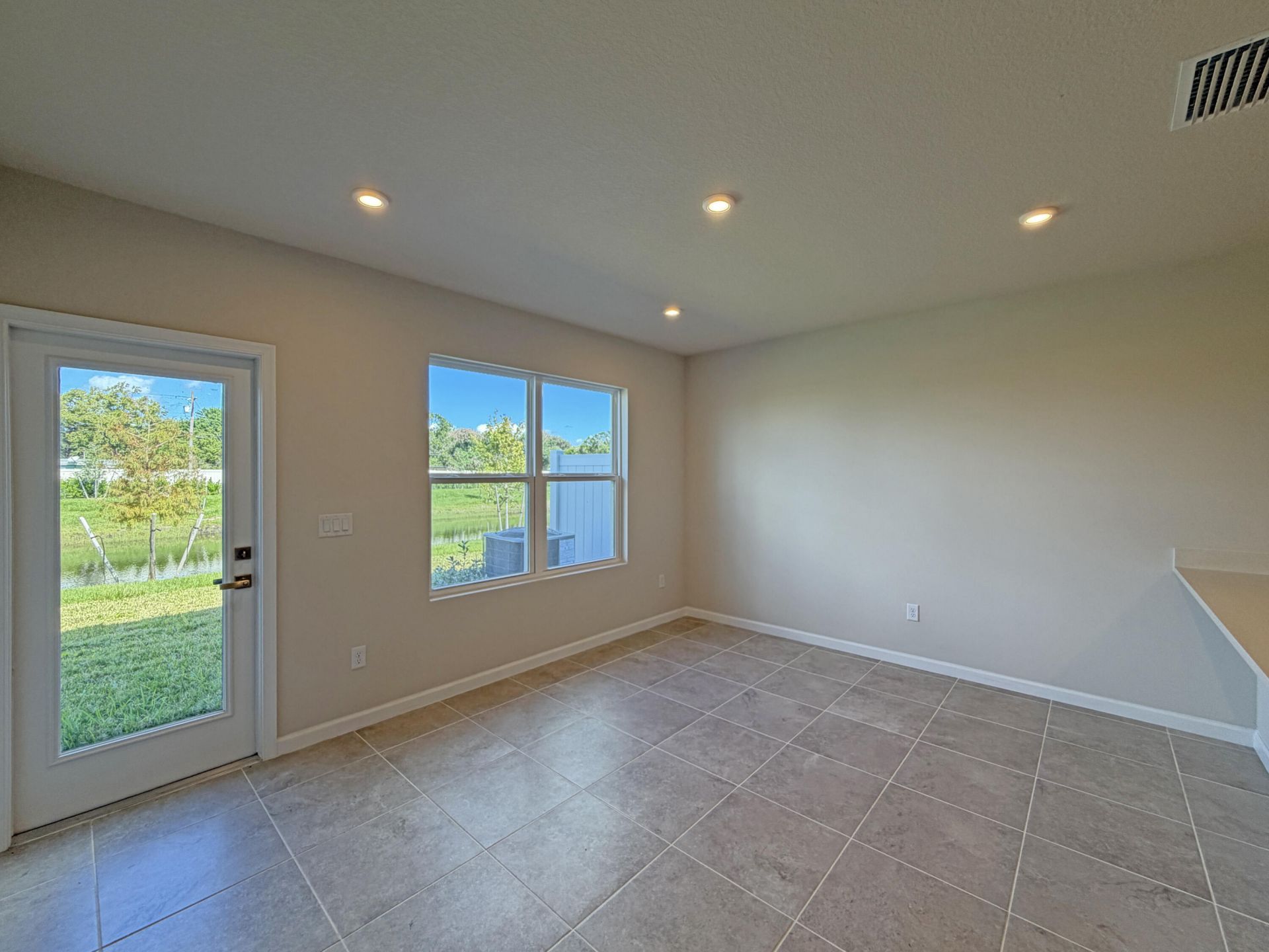 106 Savannah Lks Boulevard, Fort Pierce, FL 34982 Photo