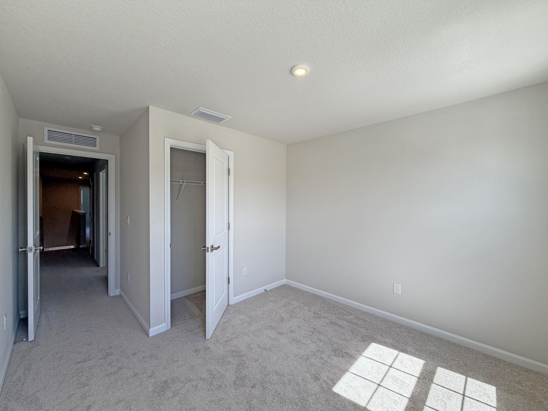 106 Savannah Lks Boulevard, Fort Pierce, FL 34982 Photo