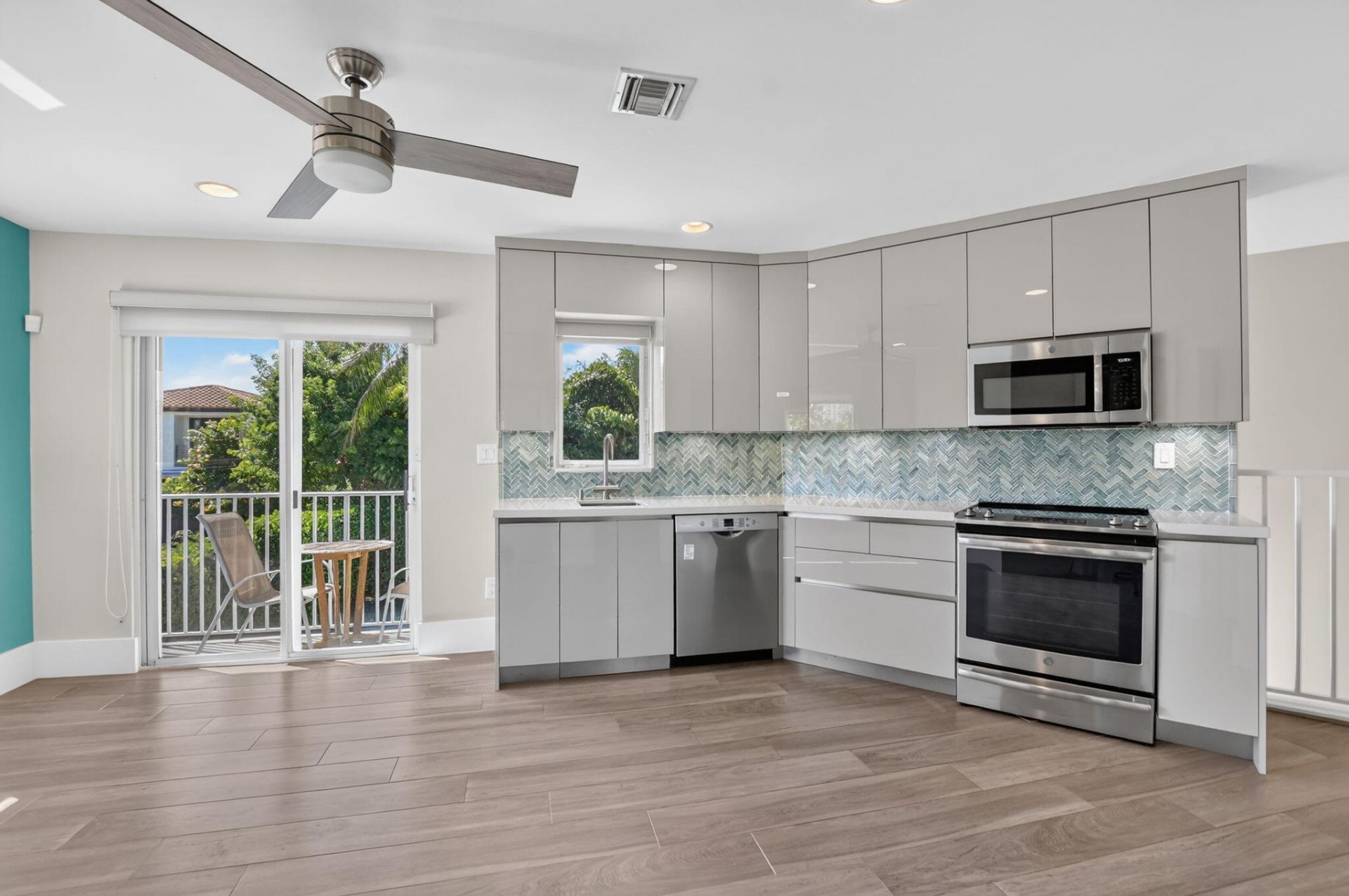 175 NE Olive Way, Boca Raton, FL 33432 Photo