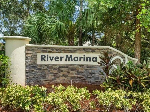 3047 SW OTTER Lane, Stuart, FL 34997