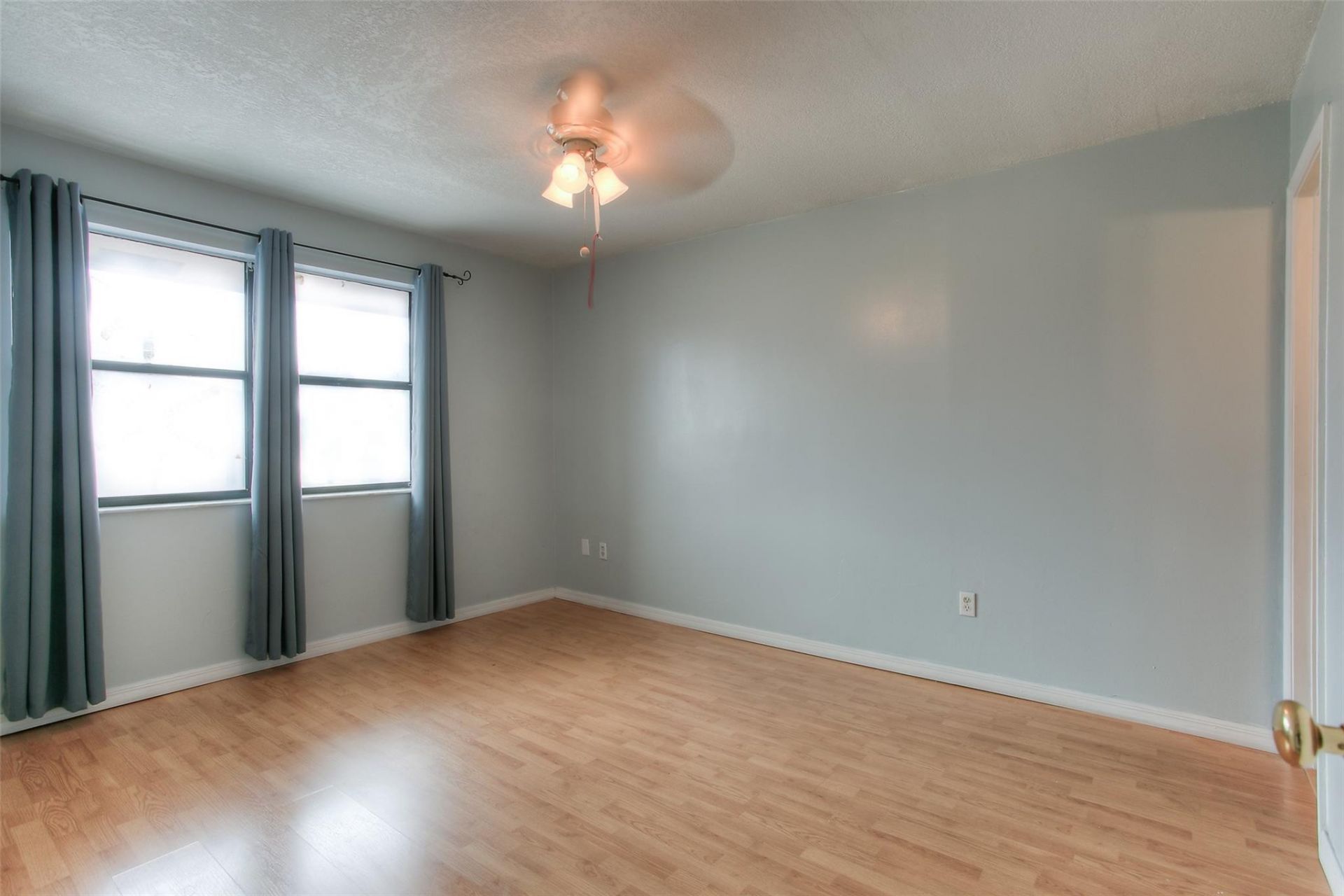 2500 W 67th Place, Unit 22-26, Hialeah, FL 33016 Photo