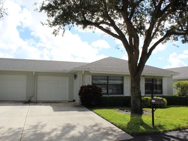9865 TABEBUIA TREE Drive, Unit B, Boynton Beach, FL 33436