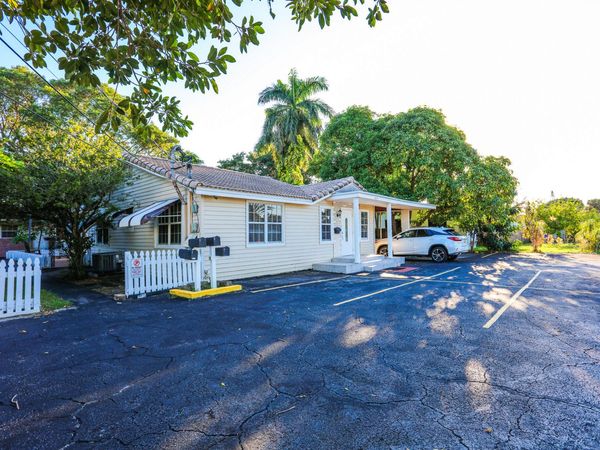 2450 GARFIELD Street, Unit 1, Hollywood, FL 33020