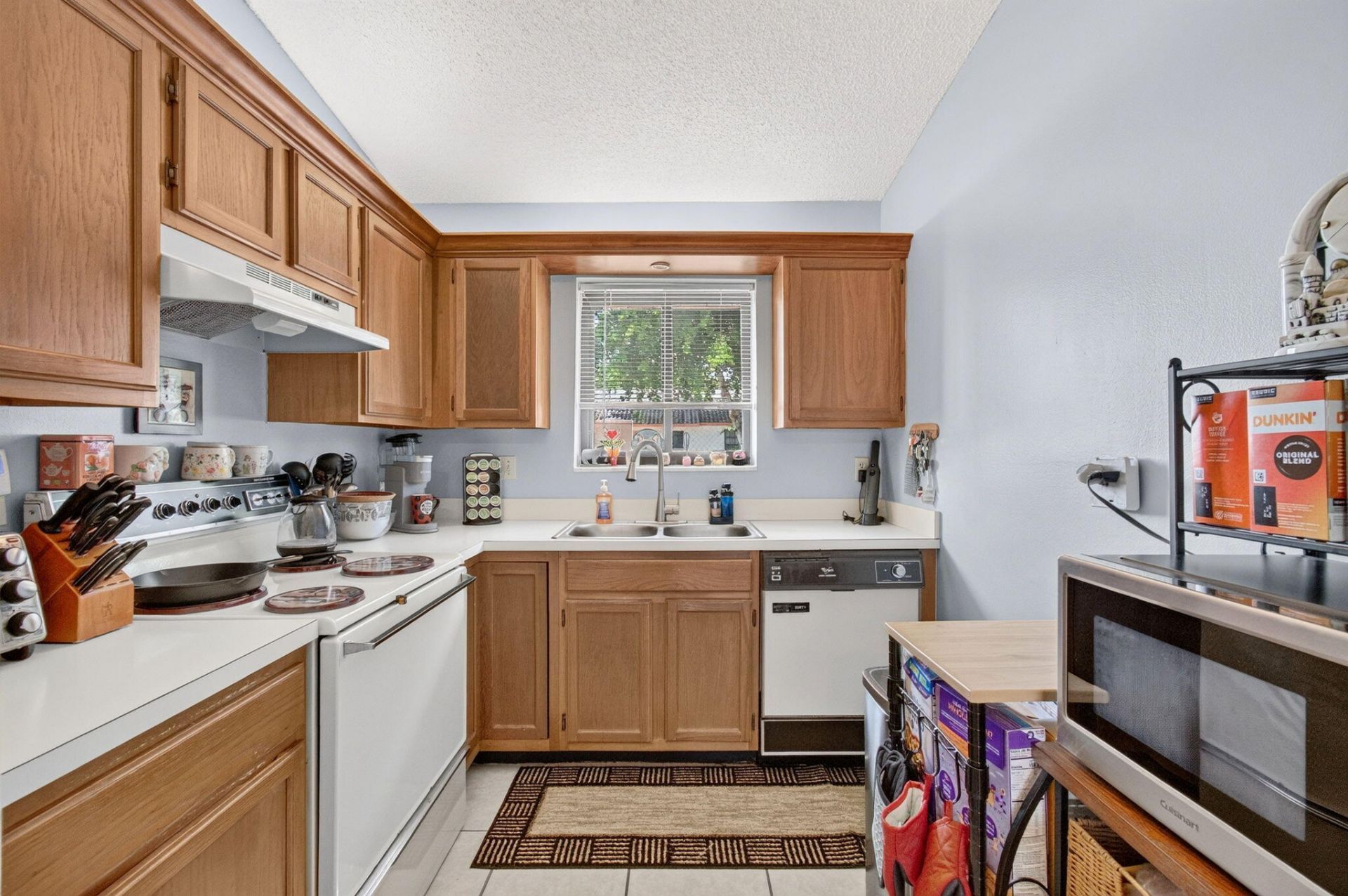 330 Palmwood Place, Unit 208, Boca Raton, FL 33431 Photo