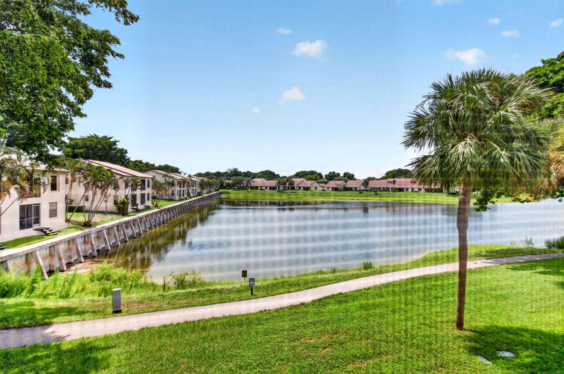330 Palmwood Place, Unit 208, Boca Raton, FL 33431 Photo