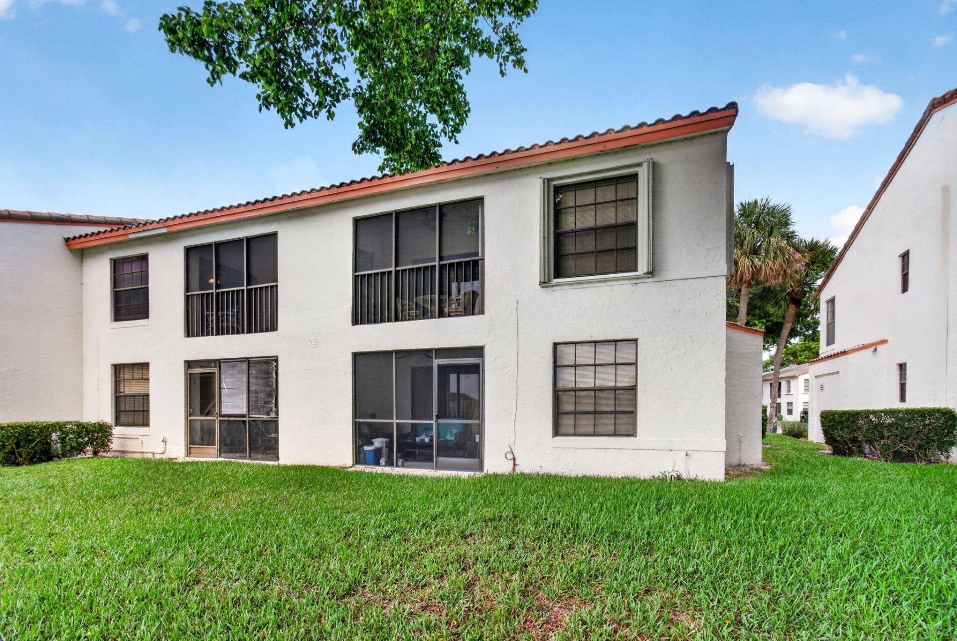 330 Palmwood Place, Unit 208, Boca Raton, FL 33431 Photo