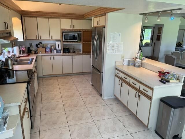6907 NW Hershy Circle, Port Saint Lucie, FL 34983 Photo