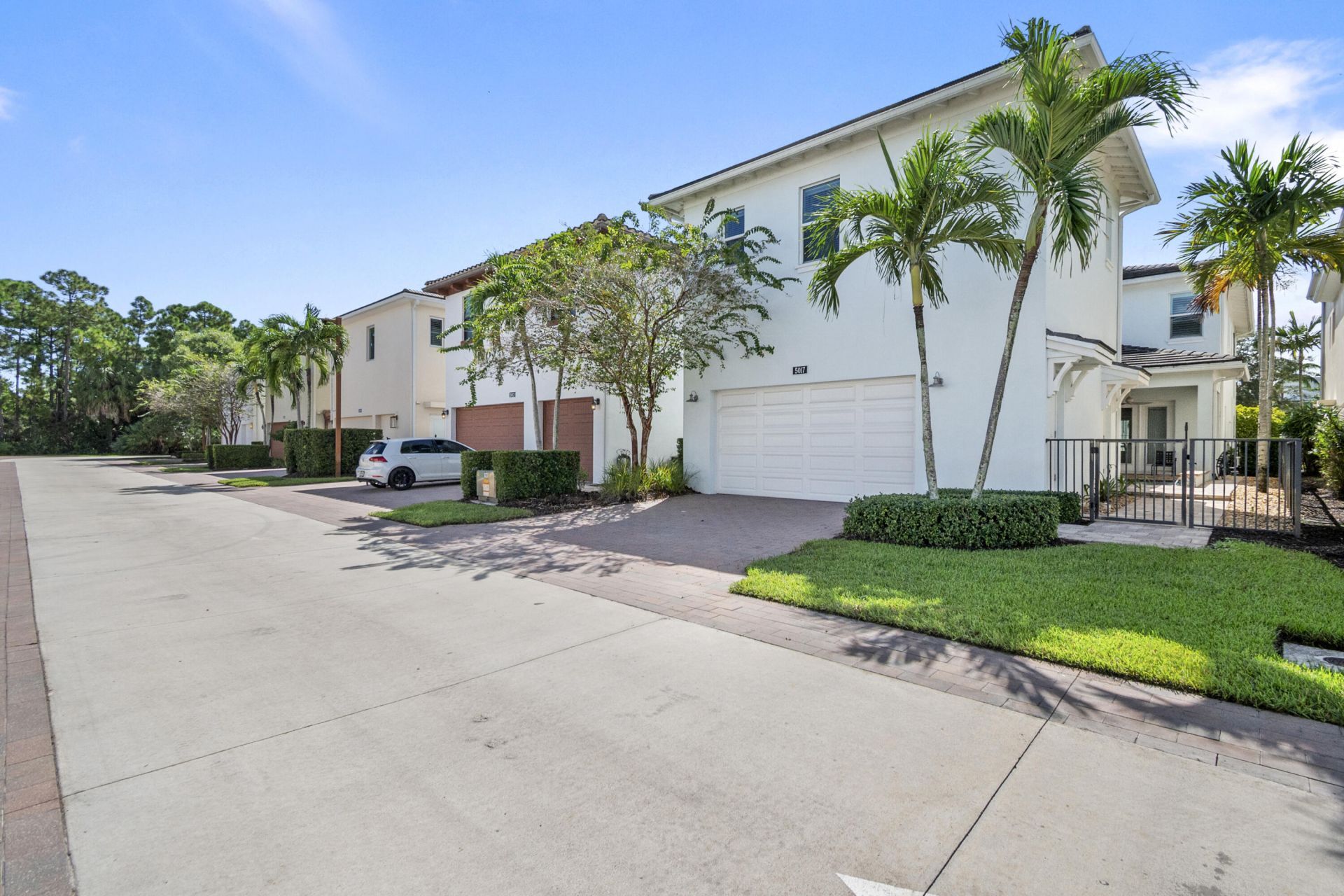 5017 Grandiflora Road, Palm Beach Gardens, FL 33418 Photo