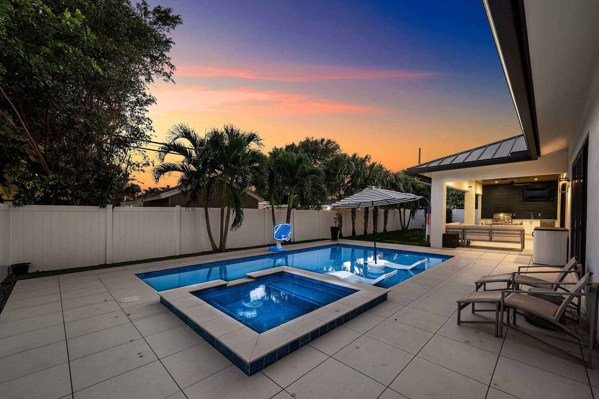 918 SW 28th Avenue, Boynton Beach, FL 33435 Photo