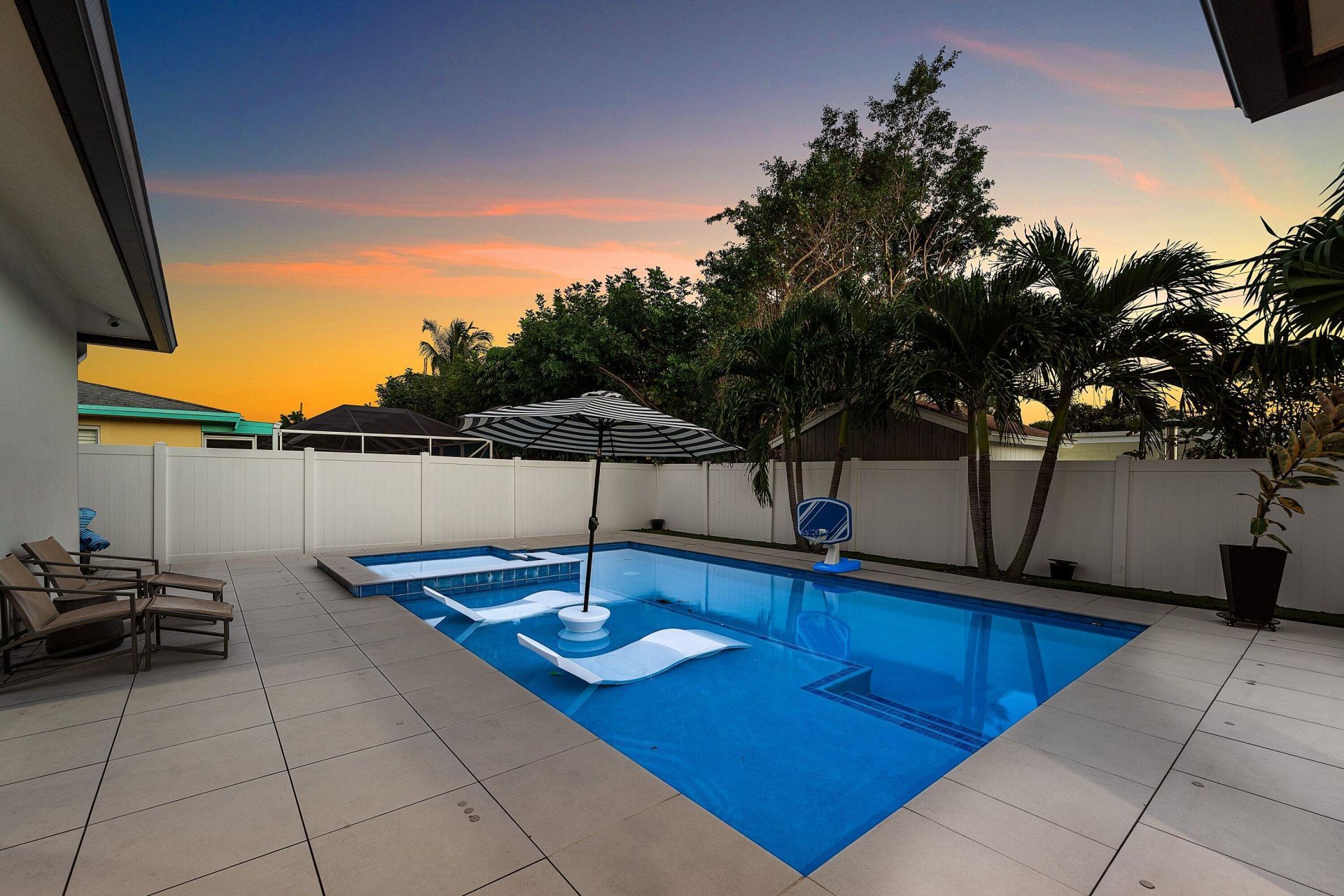 918 SW 28th Avenue, Boynton Beach, FL 33435 Photo