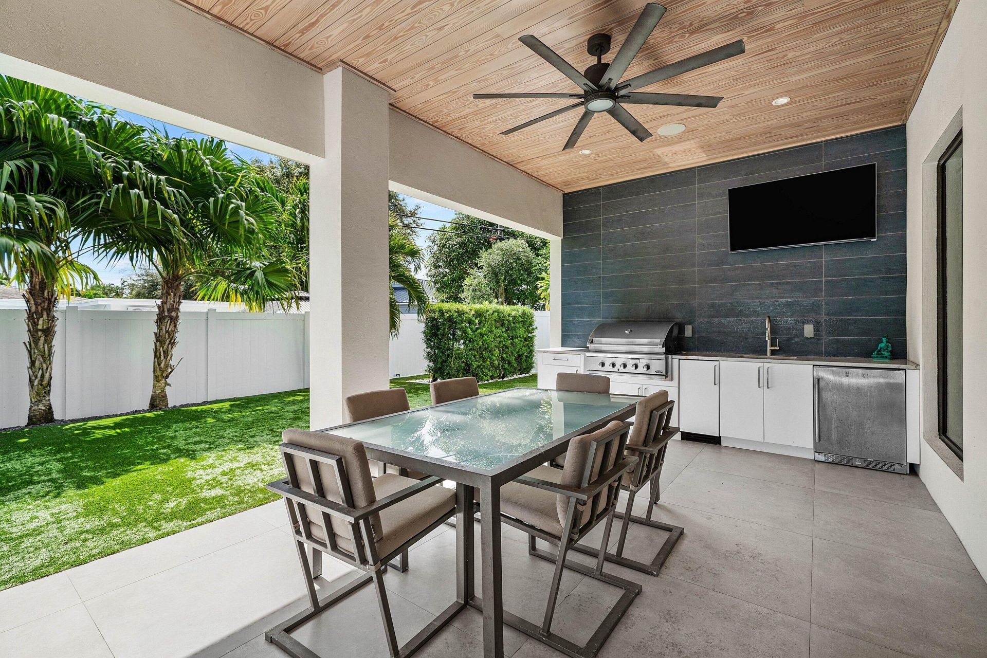 918 SW 28th Avenue, Boynton Beach, FL 33435 Photo