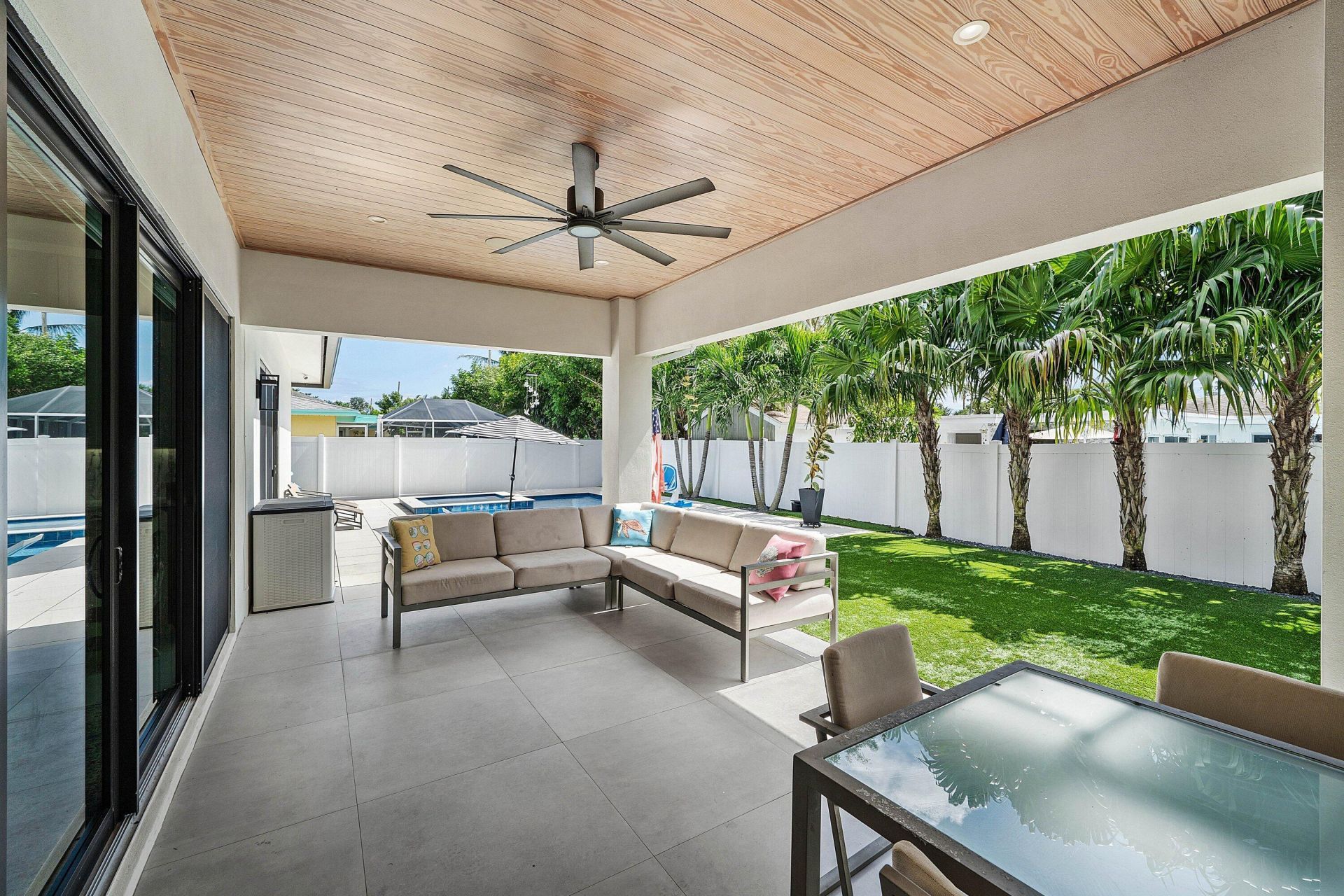 918 SW 28th Avenue, Boynton Beach, FL 33435 Photo