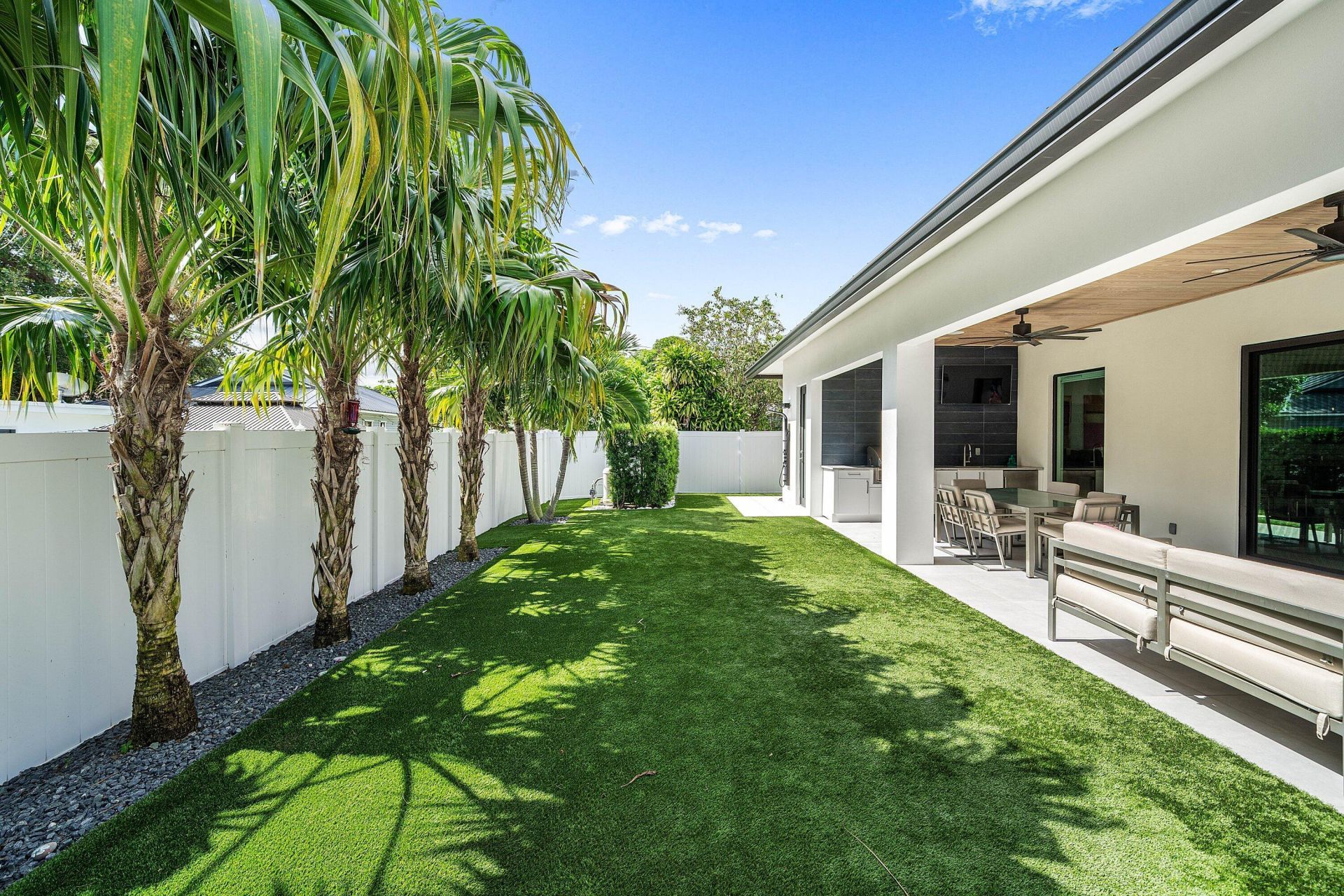 918 SW 28th Avenue, Boynton Beach, FL 33435 Photo