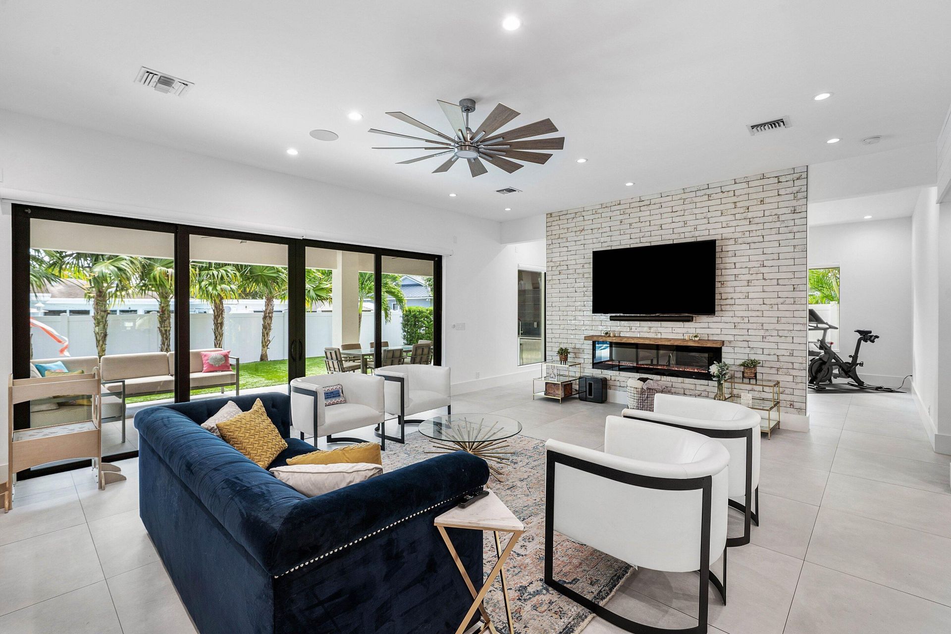 918 SW 28th Avenue, Boynton Beach, FL 33435 Photo