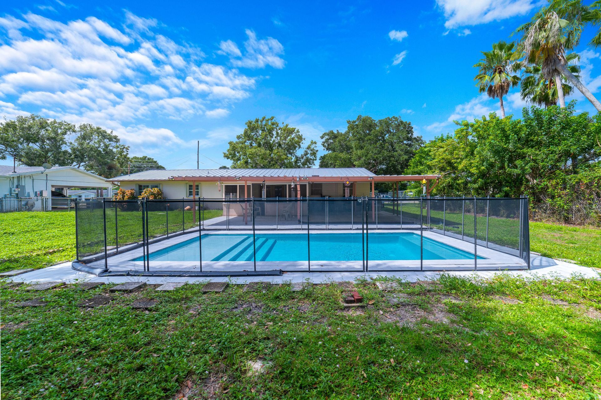 3320 Sunrise Boulevard, Fort Pierce, FL 34982 Photo