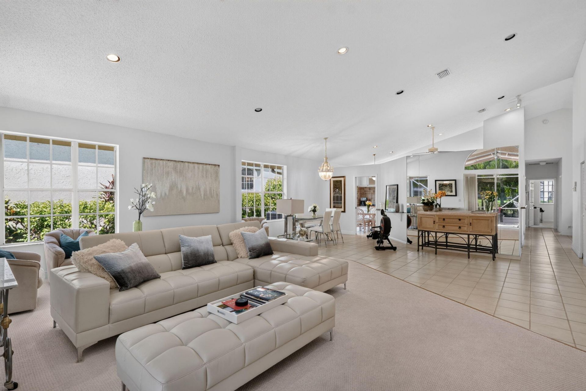 12850 Oak Knoll Drive, Palm Beach Gardens, FL 33418 Photo