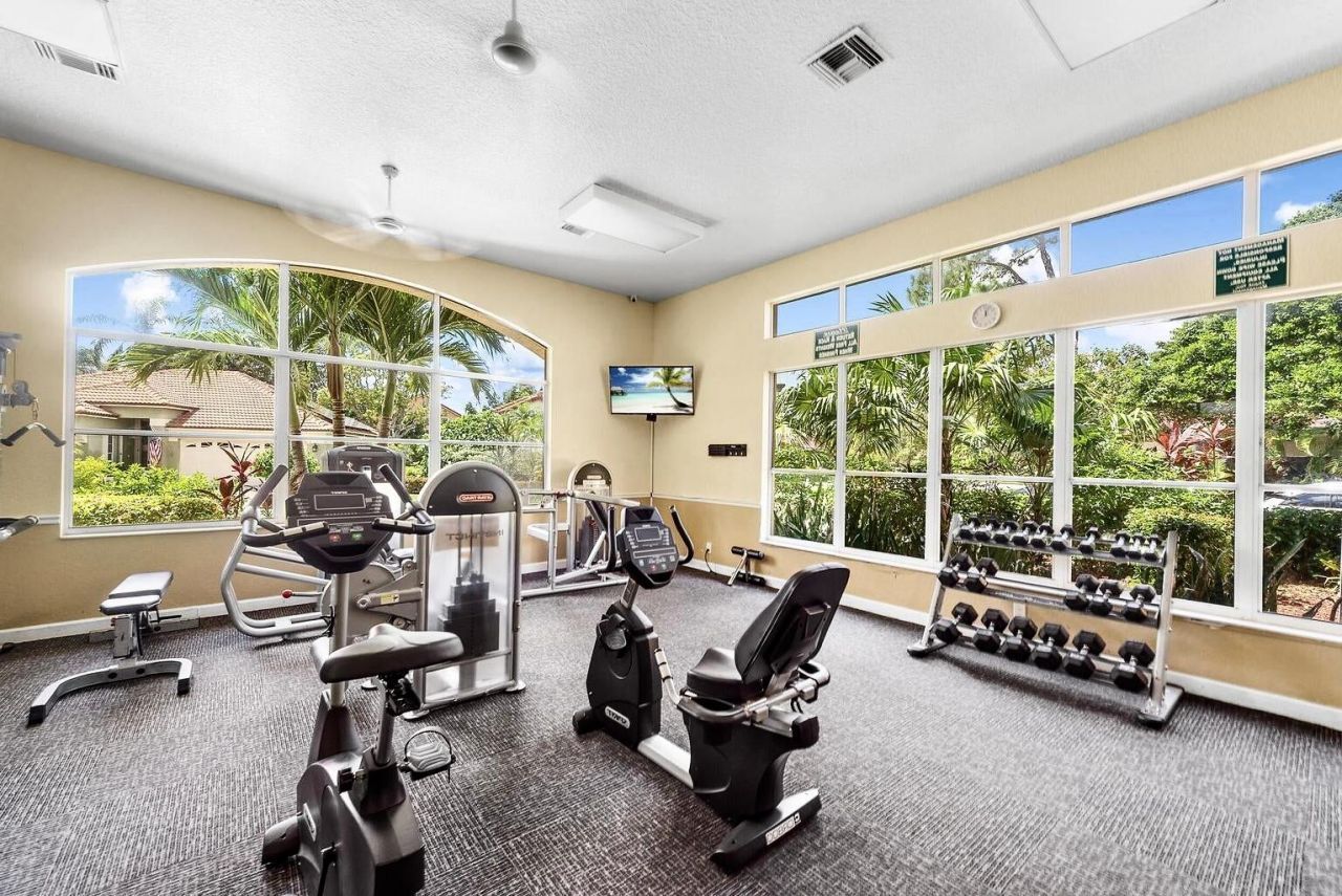 3031 Casa Rio Court, Riviera Beach, FL 33418 Photo