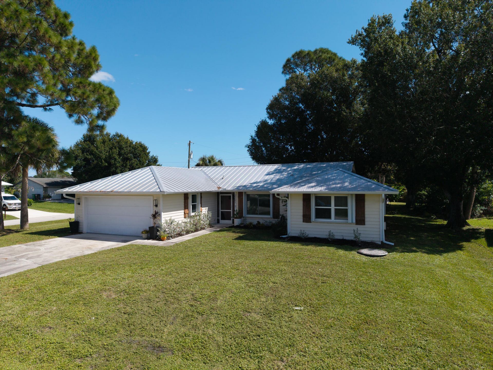 2201 SW Picture Terrace, Port Saint Lucie, FL 34953 Photo