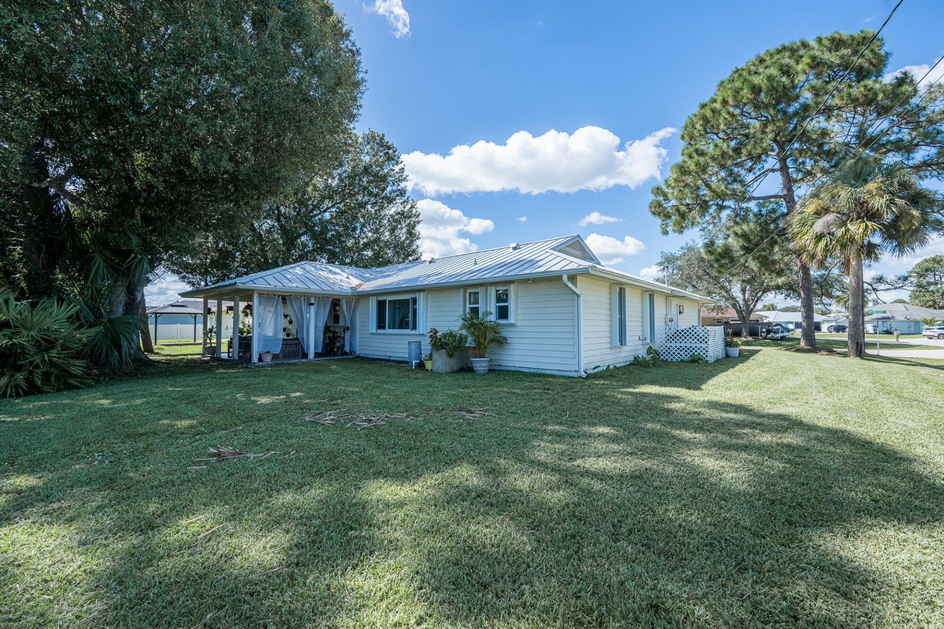 2201 SW Picture Terrace, Port Saint Lucie, FL 34953 Photo